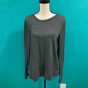 Gap fit long sleeve grey shirt in size large